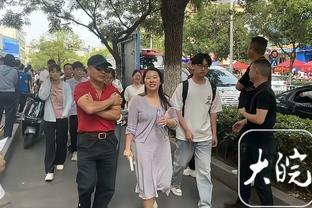 伊森：阿门-汤普森还跟受伤前一样快 他在火箭会变得非常出色